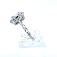 Load image into Gallery viewer, 18kt  White Gold Fashion Diamond Ring
