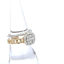Load image into Gallery viewer, 14kt Yellow Gold Fashion Diamond Ring
