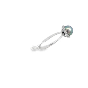 14kt White Gold Pearl and Diamond Ring