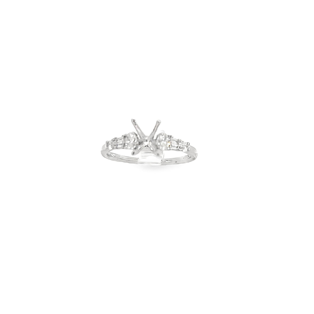 18kt White Gold Diamond Engagement Semi Mount Ring