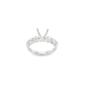 18kt White Gold Diamond Engagement Semi Mount Ring