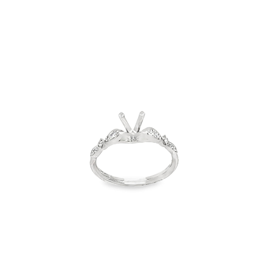 18kt White Gold Diamond Engagement Semi Mount Ring