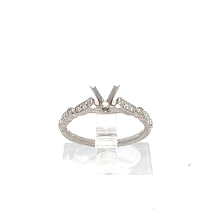 18kt White Gold Diamond Engagement Semi Mount Ring