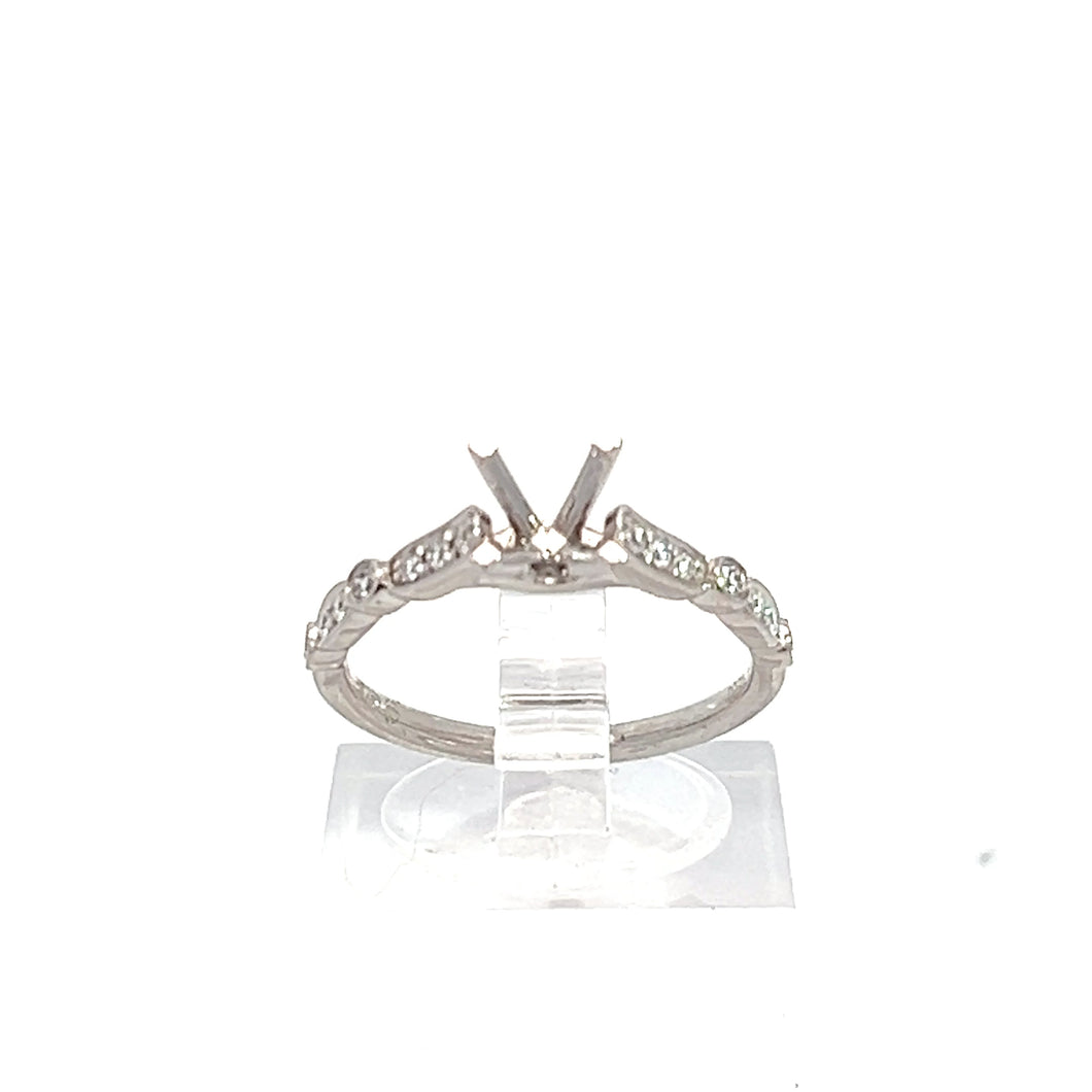 18kt White Gold Diamond Engagement Semi Mount Ring