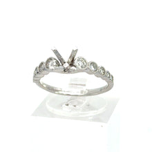 Load image into Gallery viewer, 18kt White Gold Diamond Engagement Semi Mount Ring
