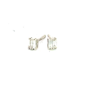 14kt White Gold Diamond Earrings