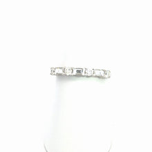 Load image into Gallery viewer, 14kt White Gold Diamond Anniversary Ring
