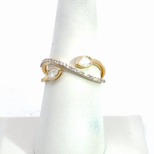 Load image into Gallery viewer, 14kt  Yellow Gold Diamond Fashion Ring
