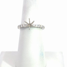 Load image into Gallery viewer, 18kt White Gold Diamond Engagement Semi Mount Ring
