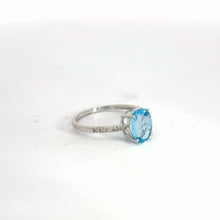 Load image into Gallery viewer, 14kt White Gold Blue Topaz Ring
