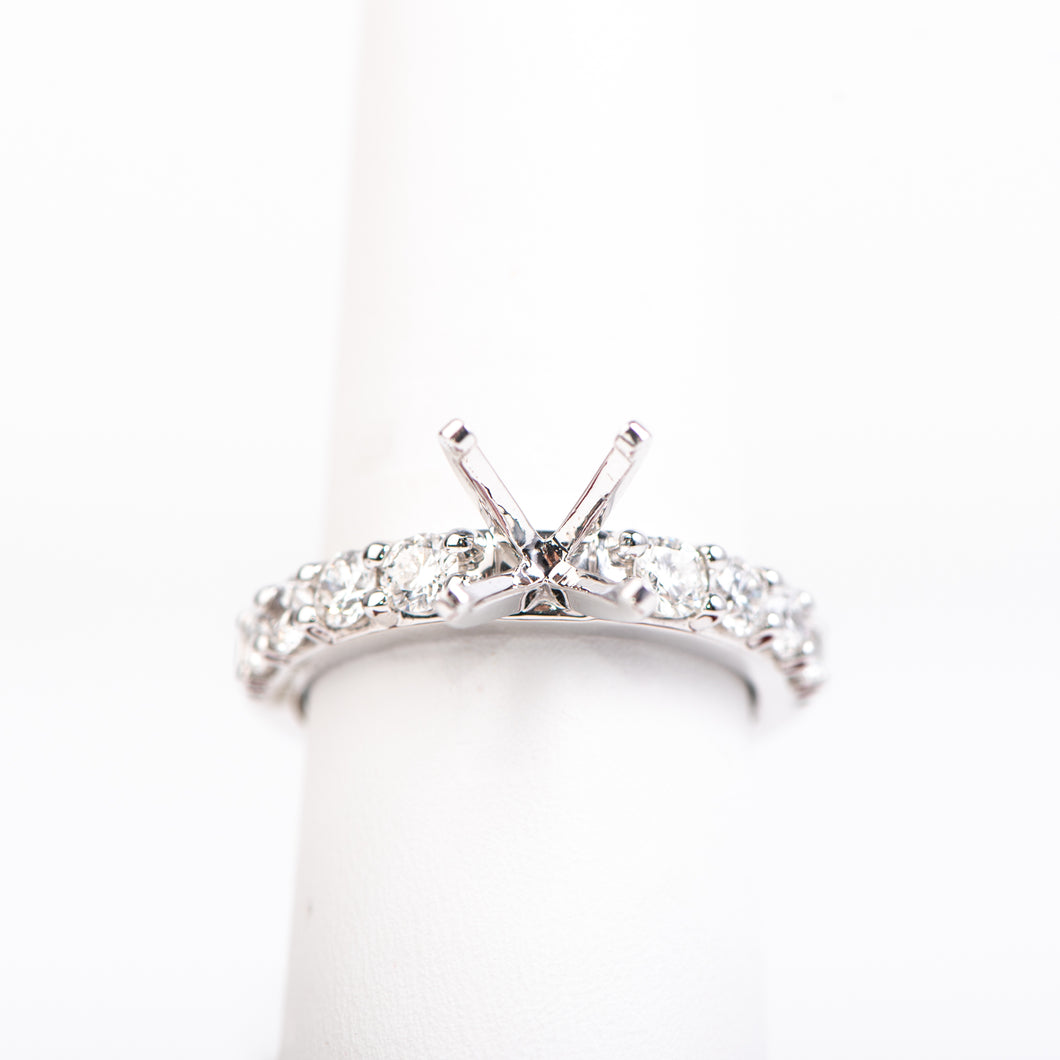 14kt White Gold Diamond Engagement Ring