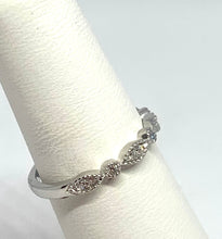 Load image into Gallery viewer, 14kt White Gold Diamond Ring
