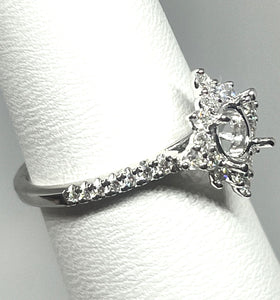 18kt White Gold Diamond Engagement Semi Mount Ring