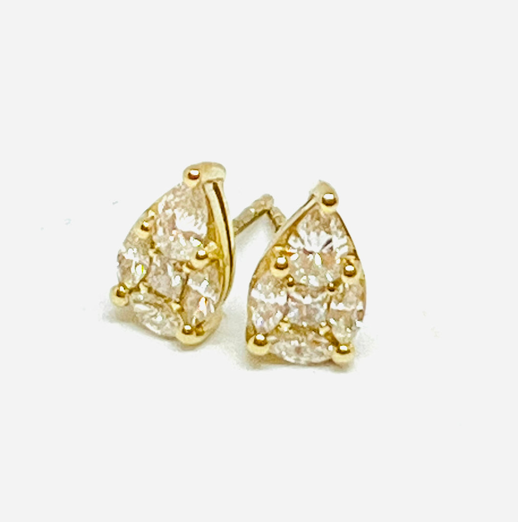 18kt Yellow  Gold Diamond Earrings